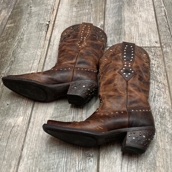 ARIAT RHINESTONE COWGIRL 7B - Picture 8 of 8